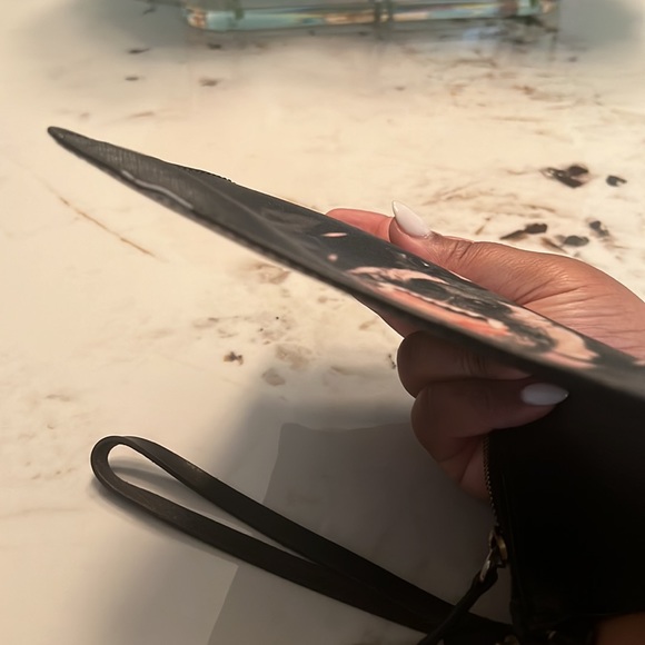 ๐ฃSOLD๐ฃ GIVENCHY Textured Coated Canvas Rottweiler Print Small Pouch Black - Picture 7 of 10